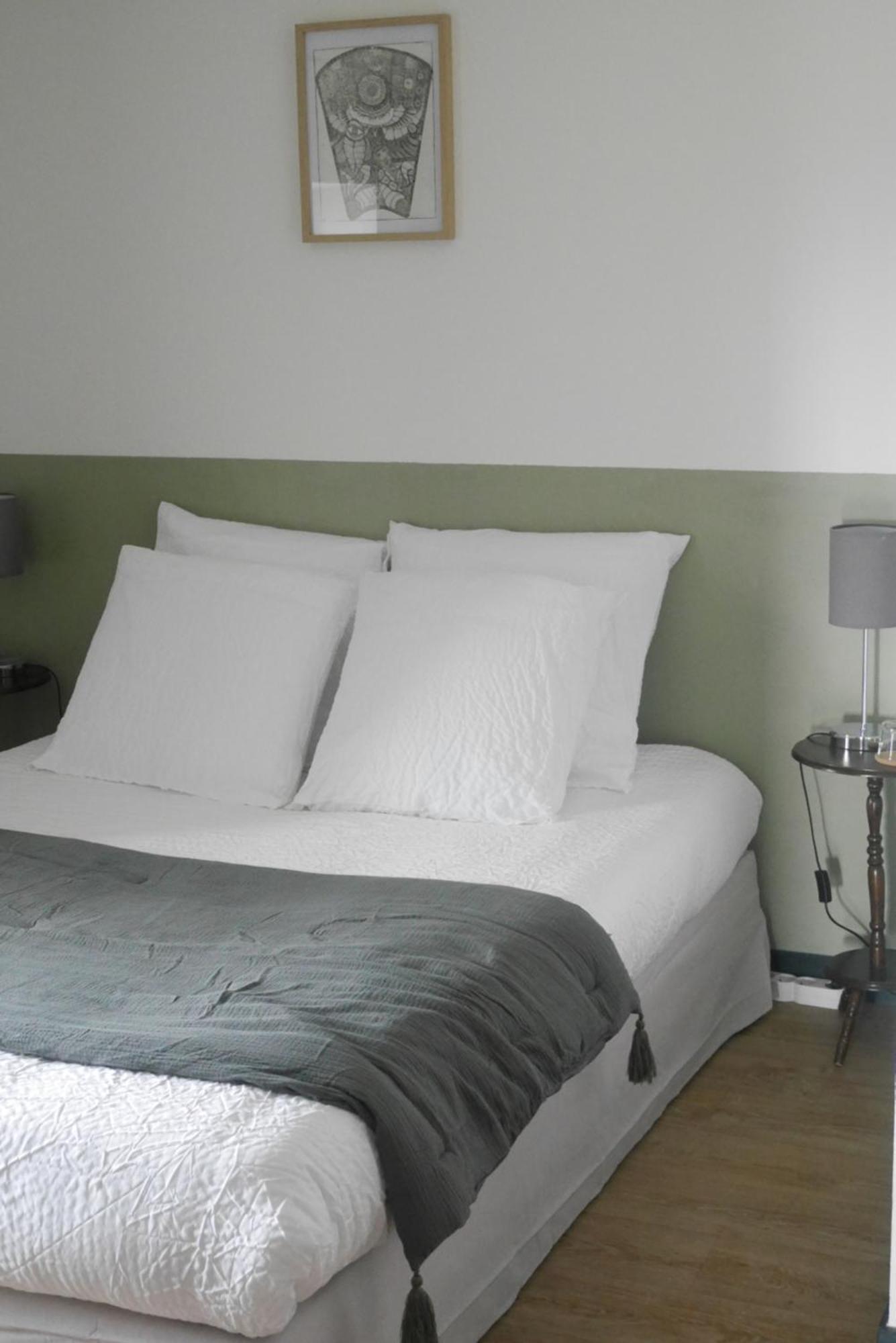 L'Auberge Du Campos Saint-Pierre-Duchamp Экстерьер фото